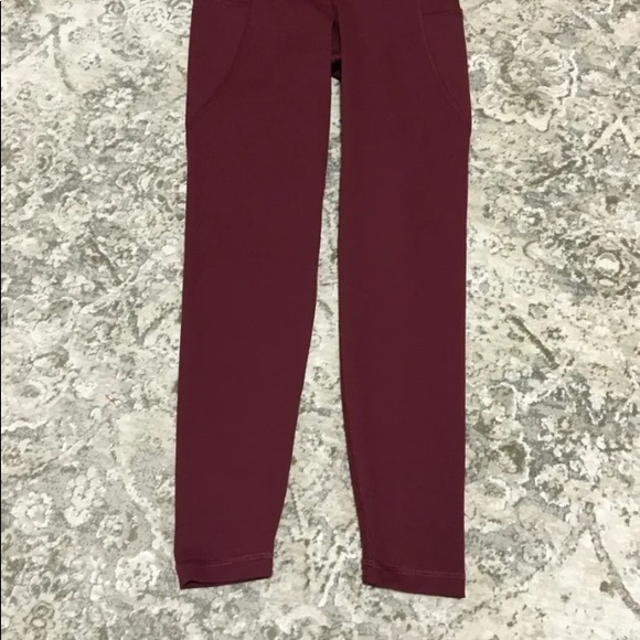 Old Navy elevate leggings - Picture 3 of 5